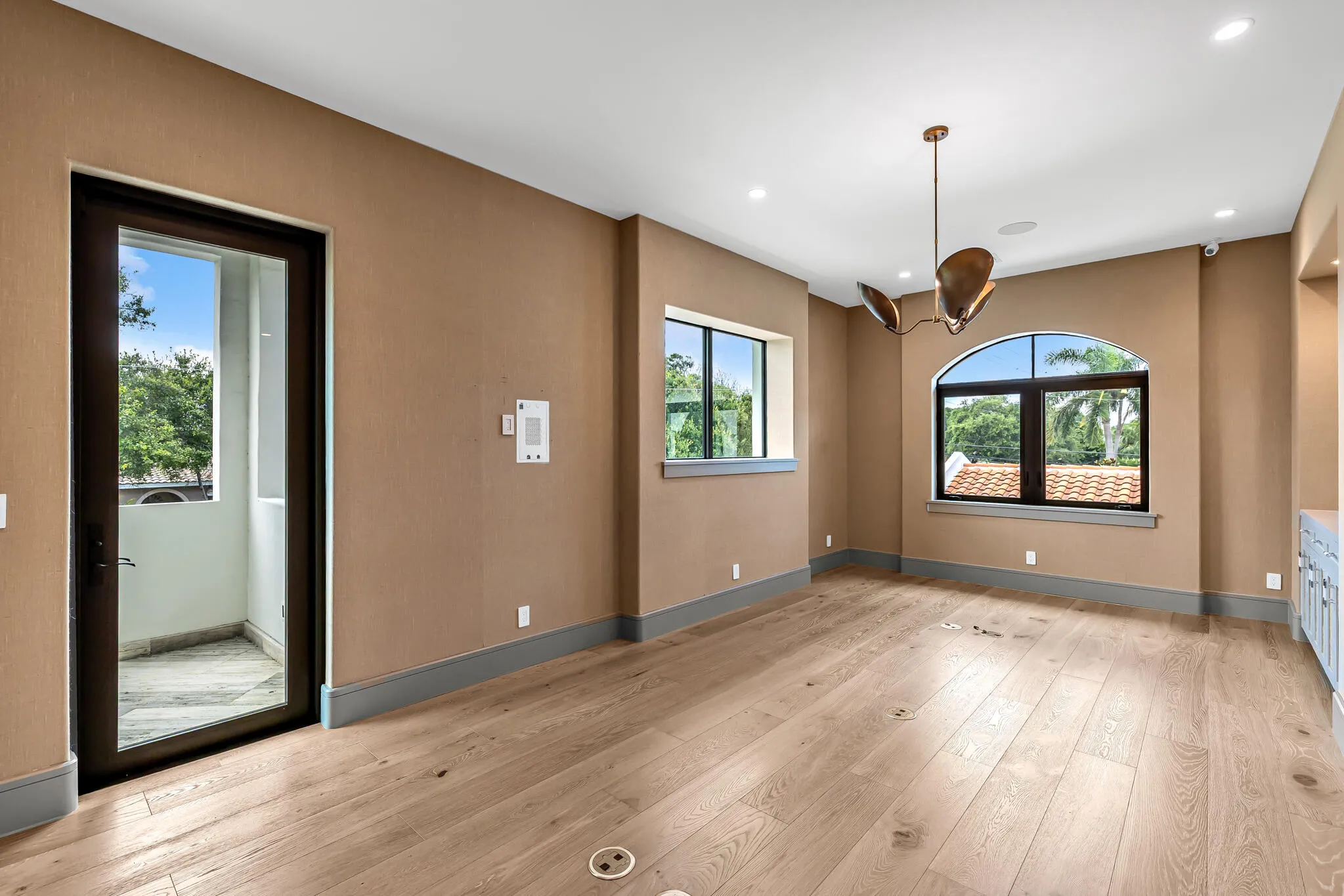 Property photo 77