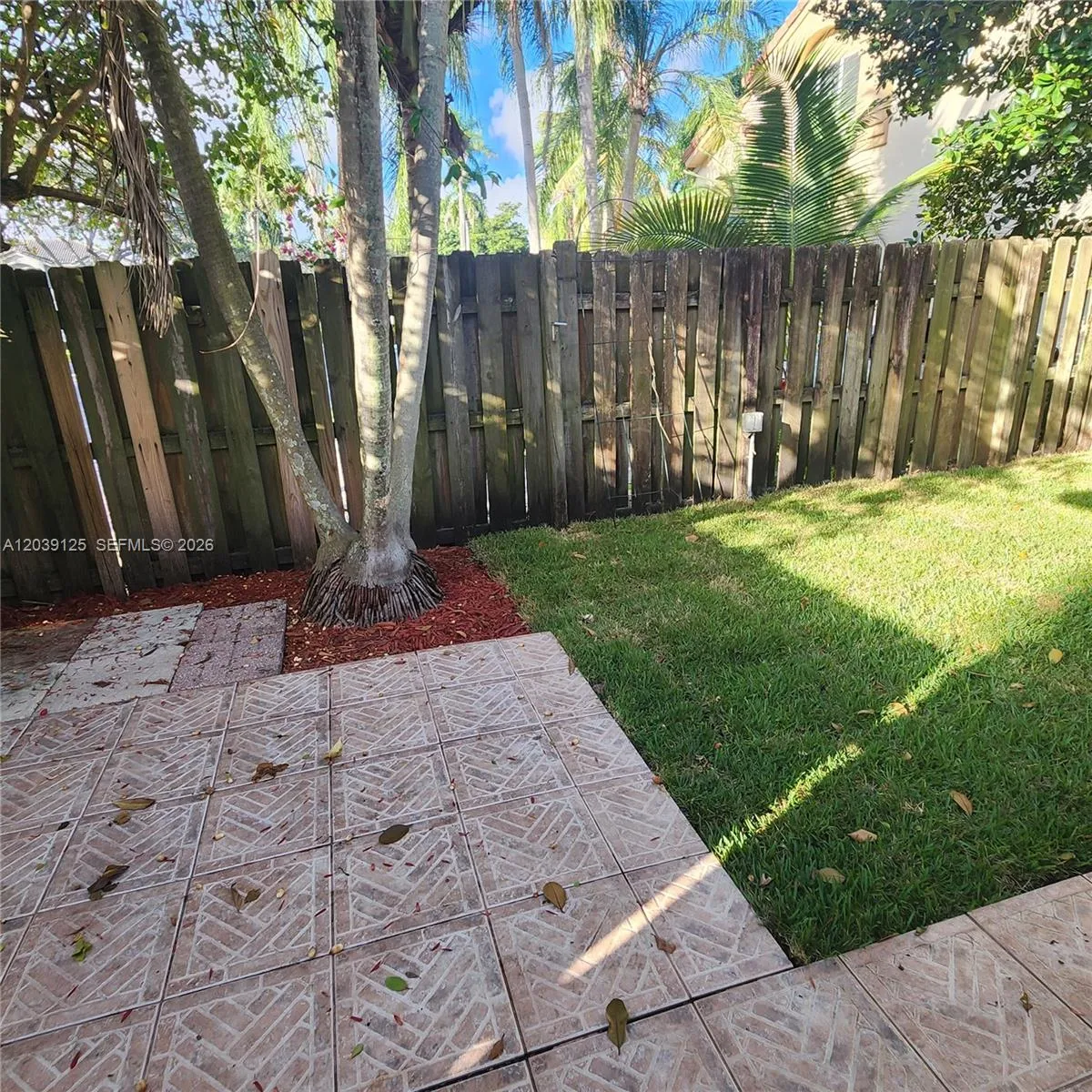 Property photo 33