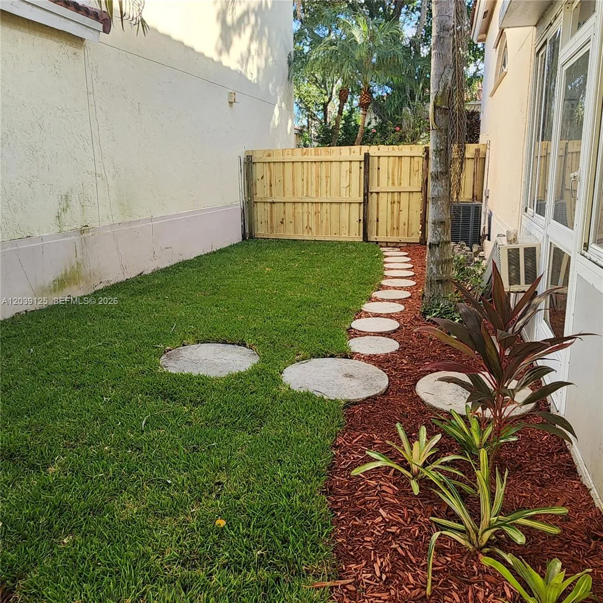 Property photo 37