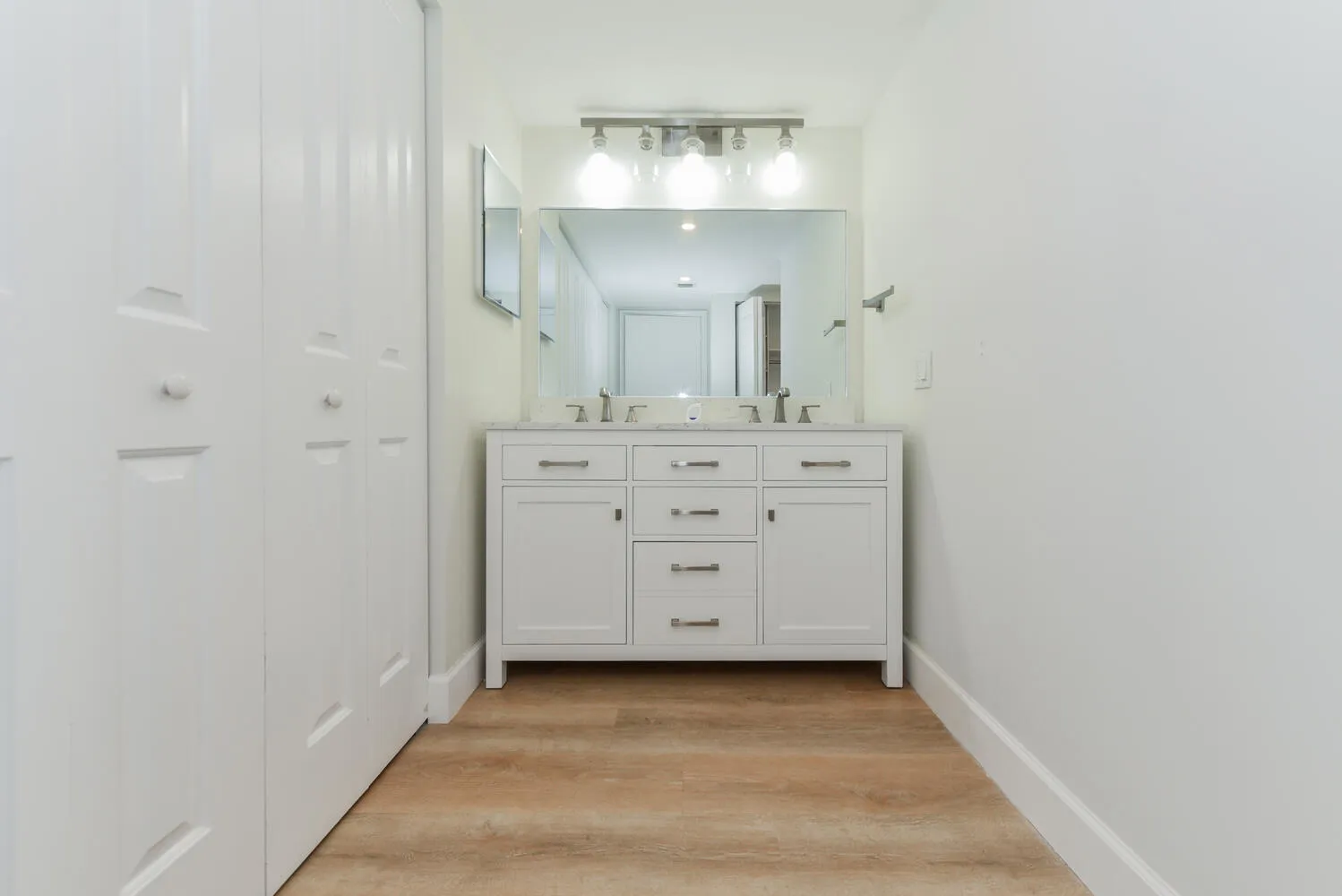 Main Vanity