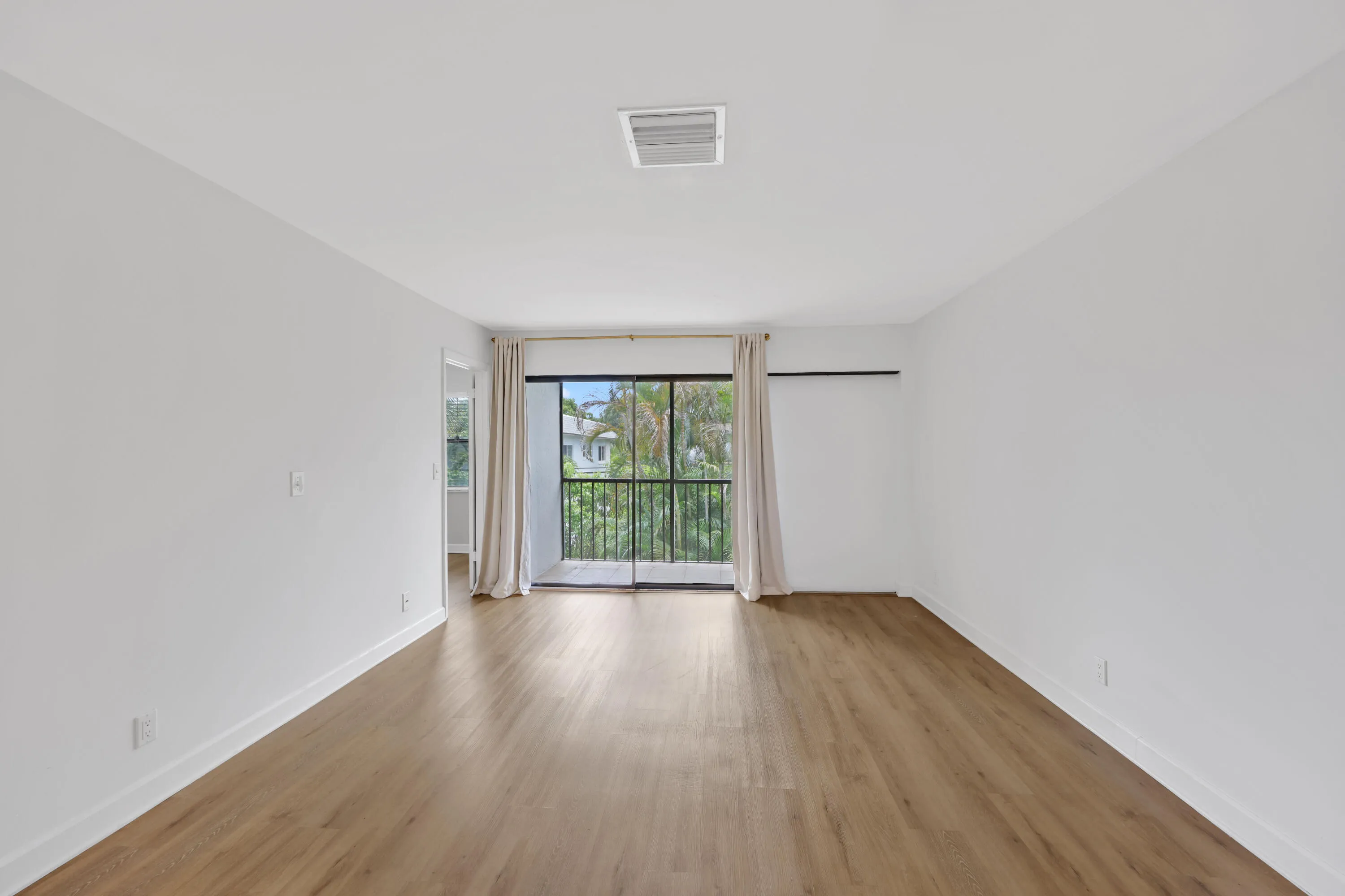 3275 Frederick Boulevard - 25.jpg-FULL