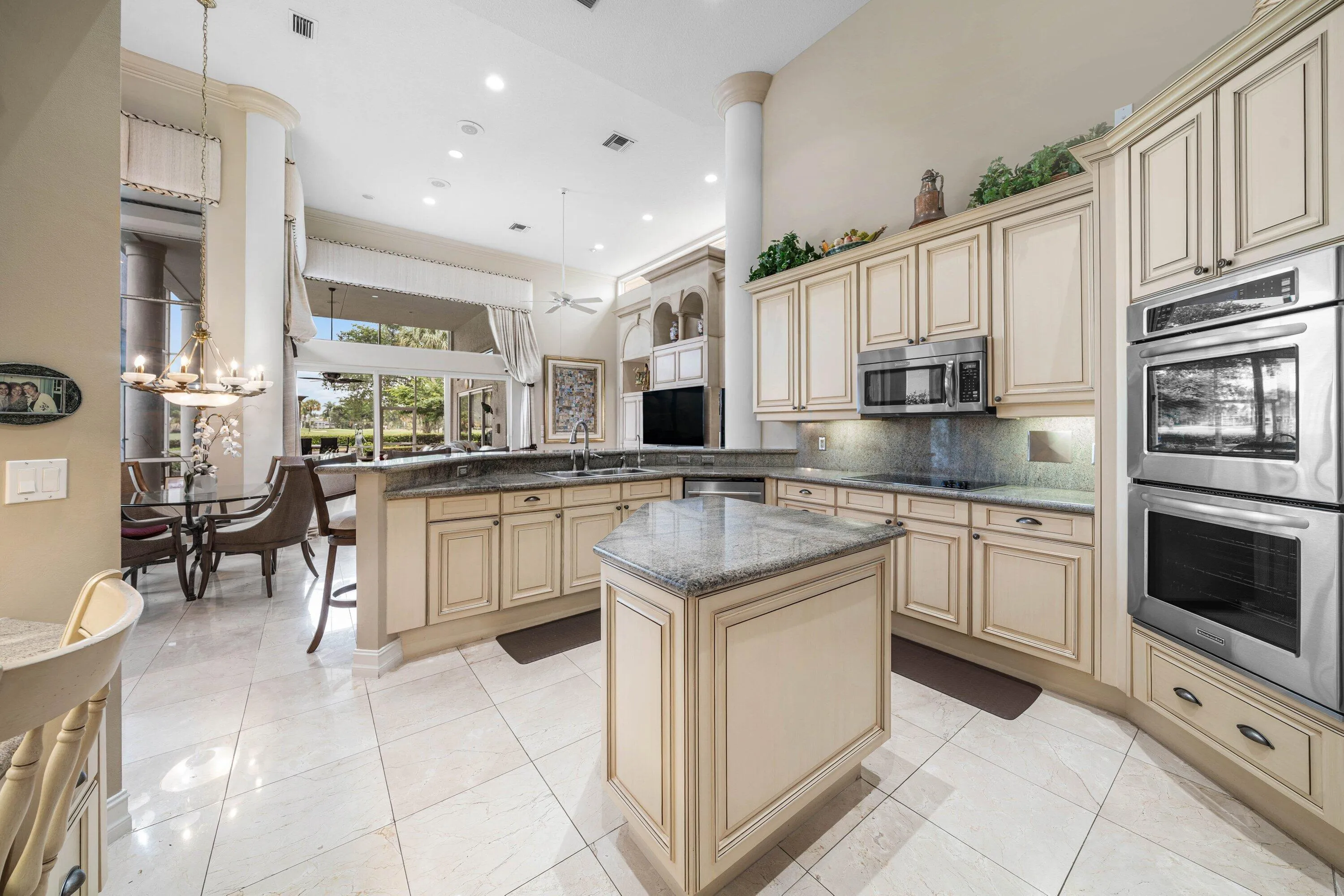 021-61SaintGeorgePlace-PalmBeachGardens-
