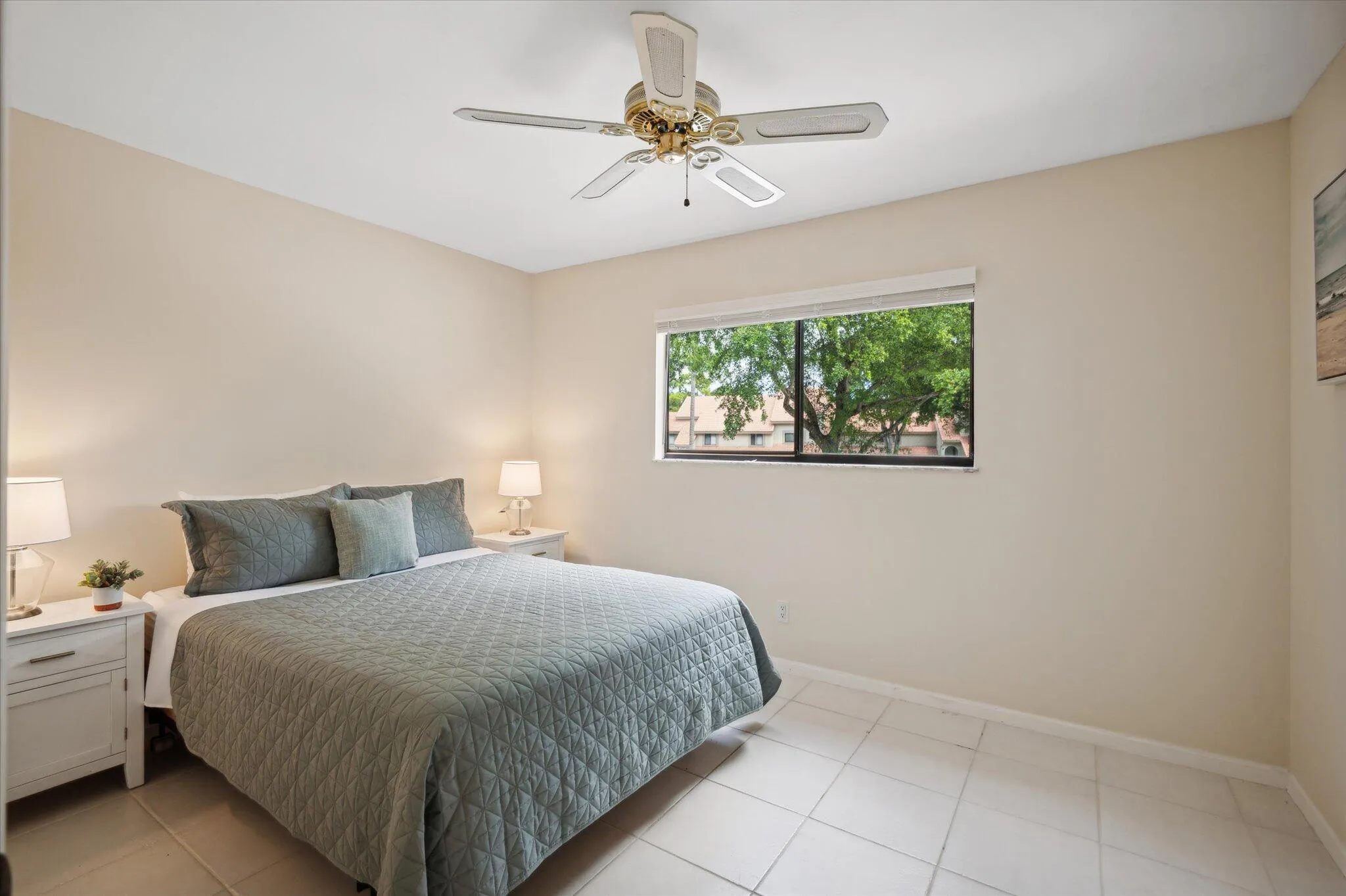 13-Holtzheuser-5750 Coach House Cir G-13