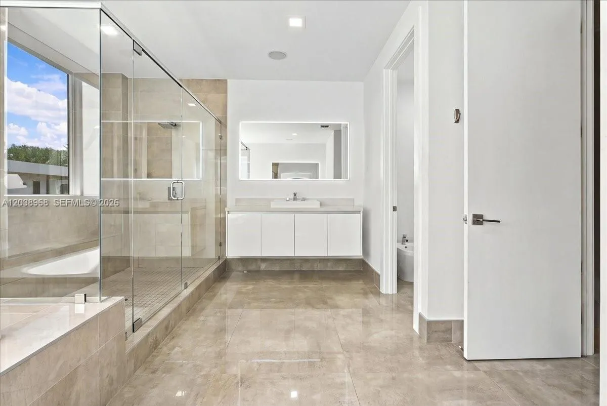 Property photo 51