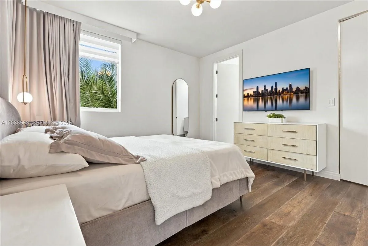 Property photo 44