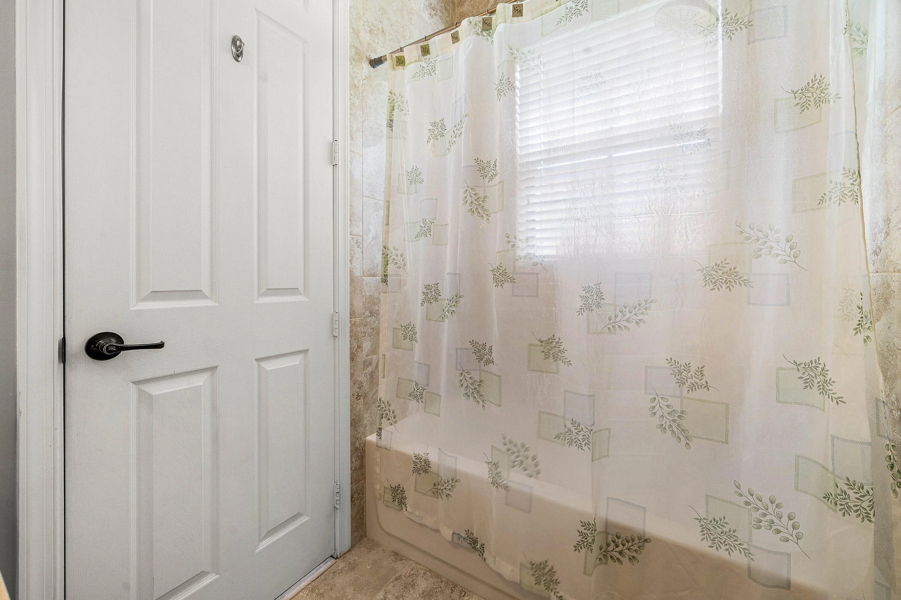 Jack & Jill Bath