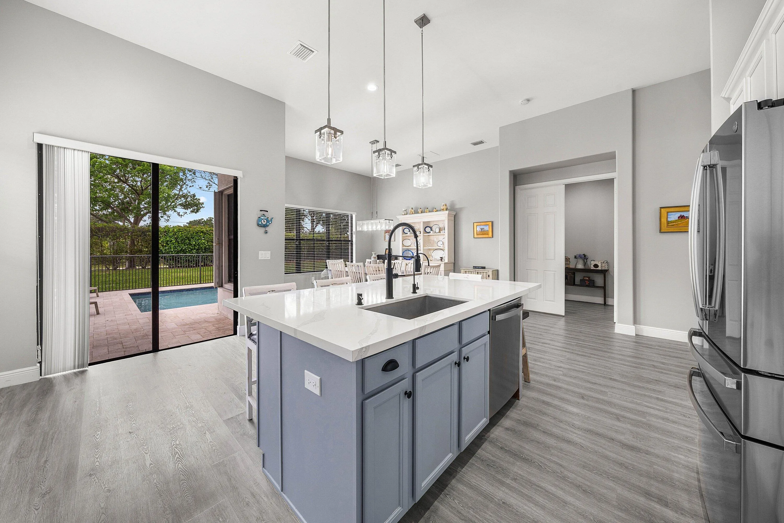 012-6304VireoCourt-LakeWorth-FL-33463-SM