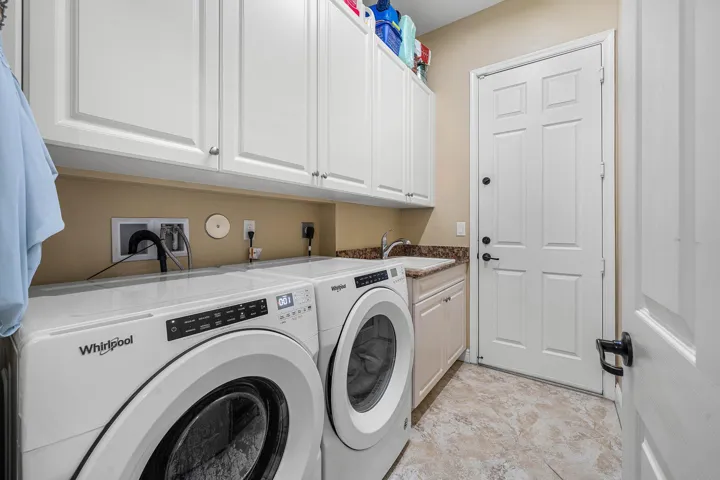 029-6304VireoCourt-LakeWorth-FL-33463-SM