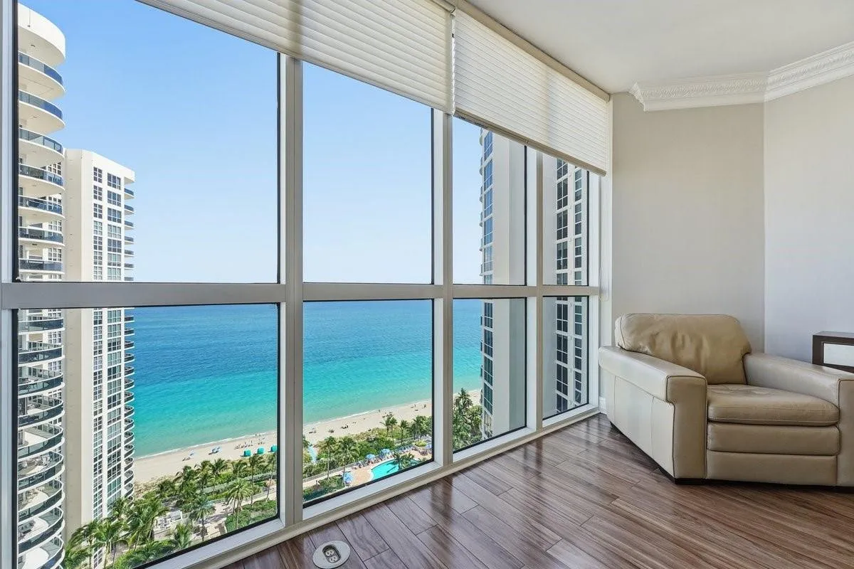 Suite with ocean views