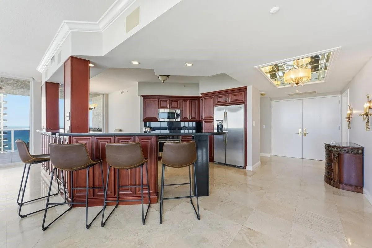 Open kitchen