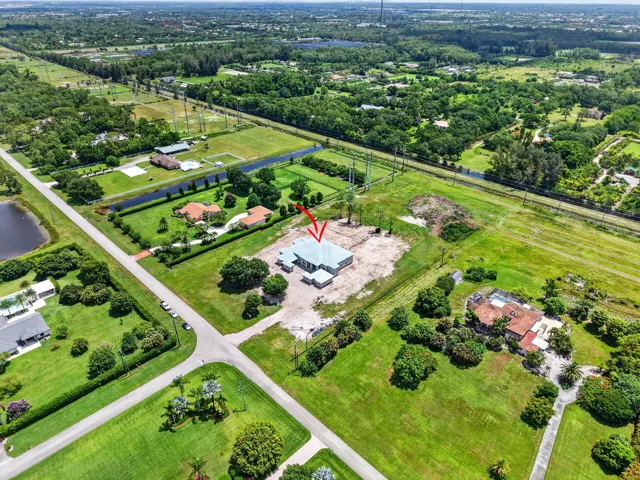 6450 Sugarcane Lane