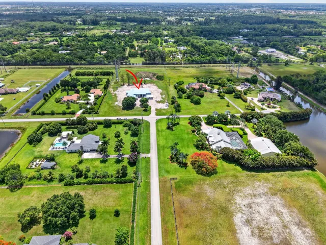 6450 Sugarcane Lane