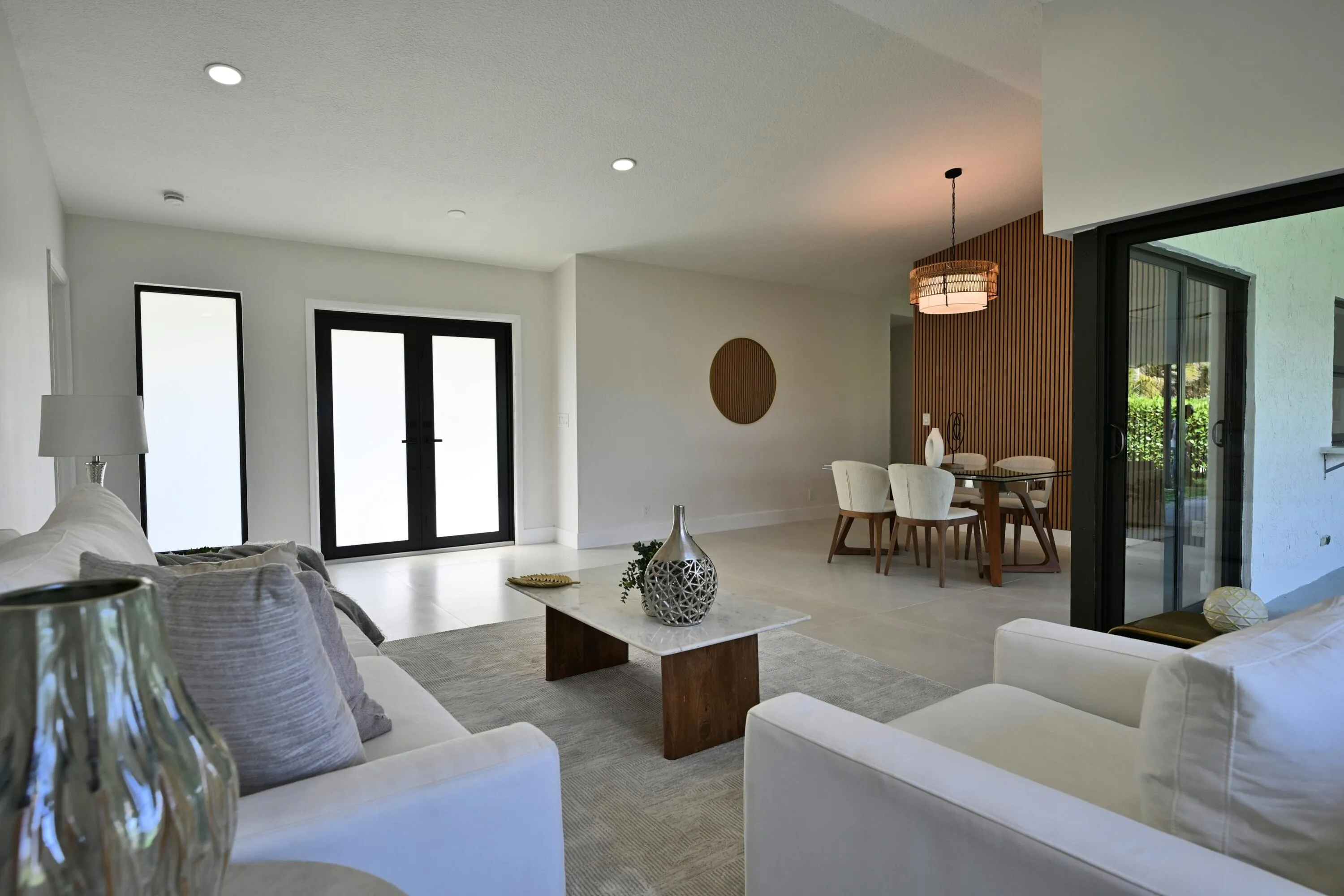 Living Area 2
