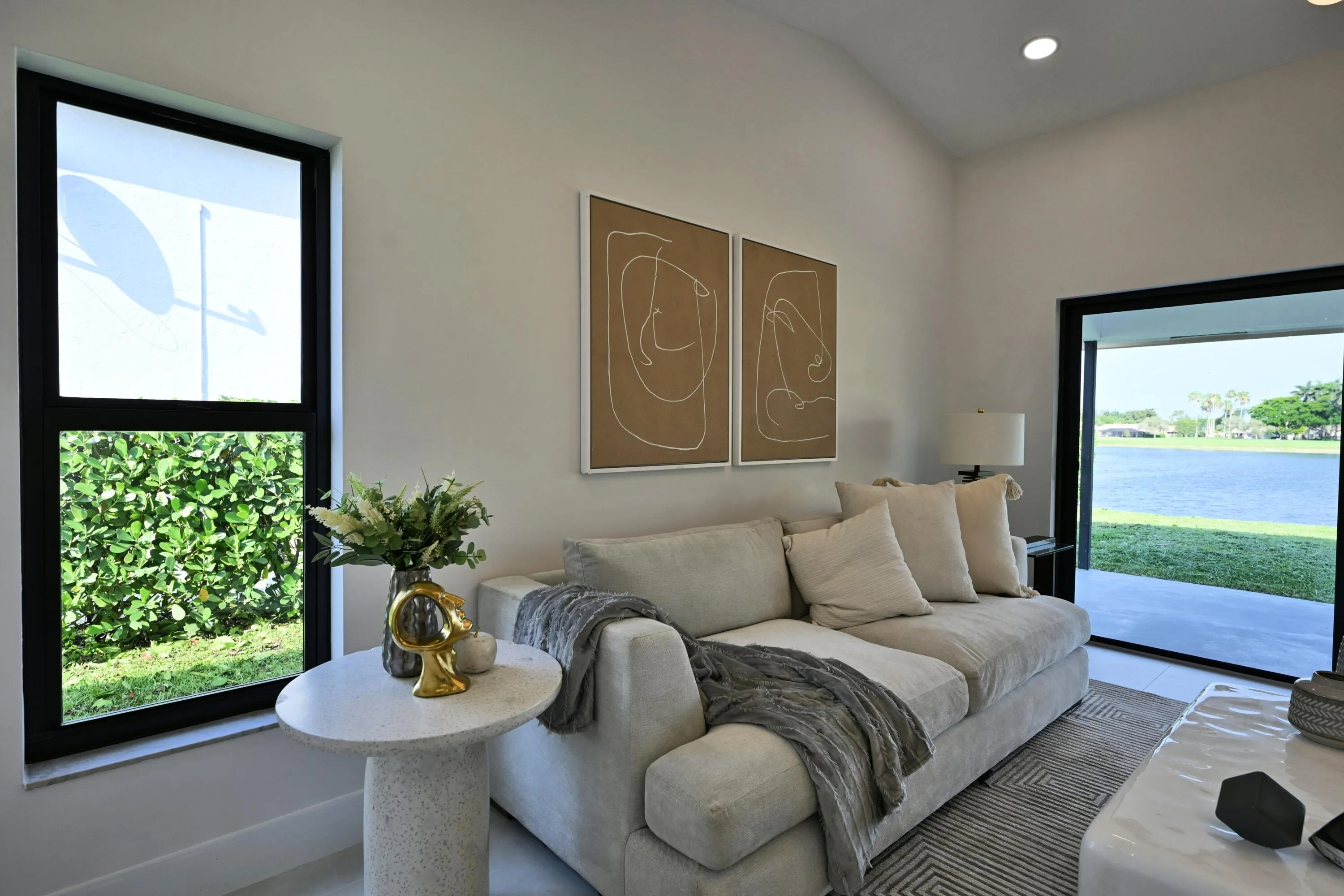 Family Room 4
