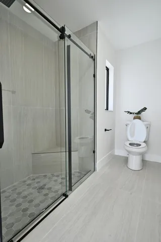 Master Bathroom 2