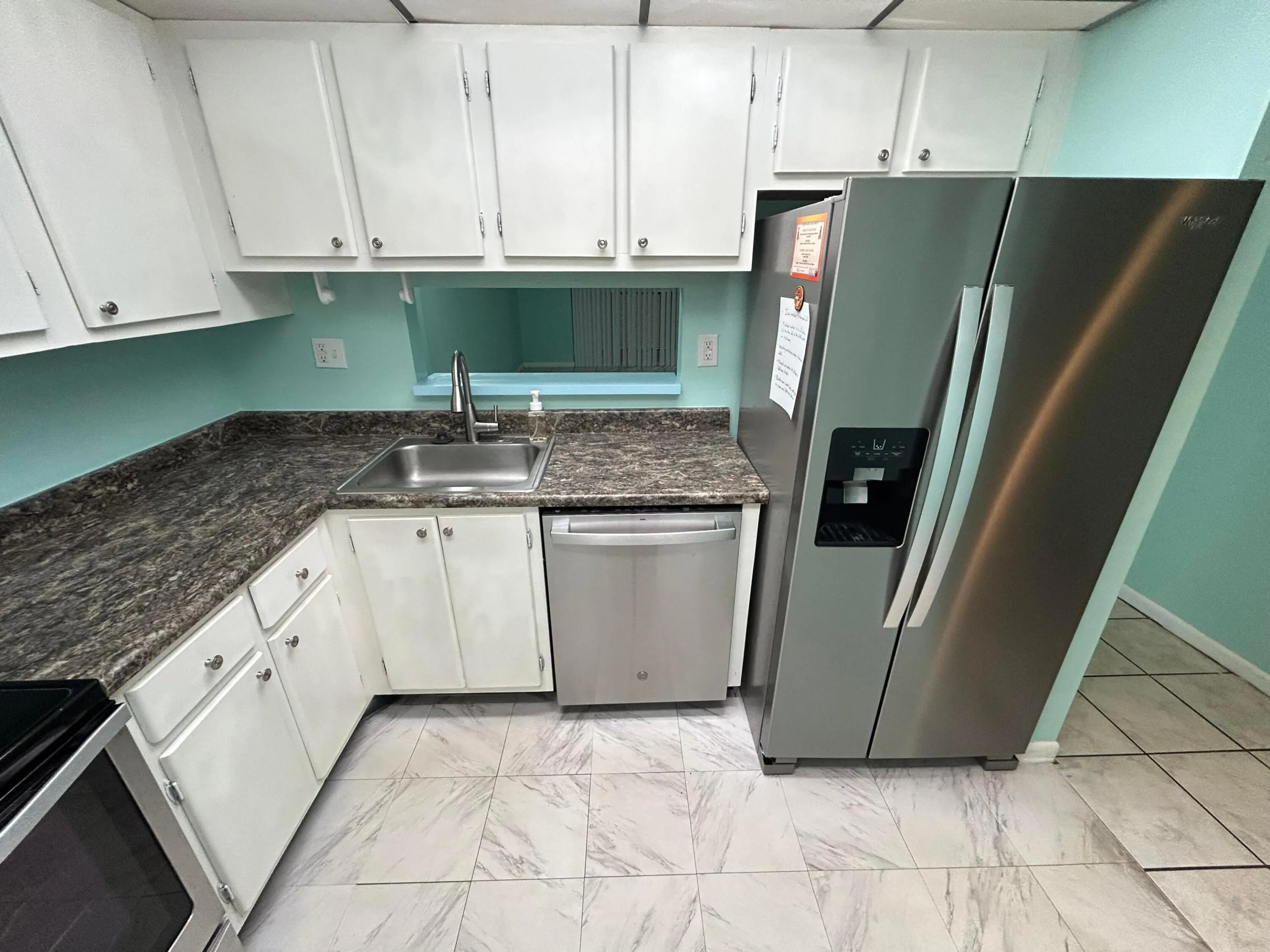 210 Kitchen 2