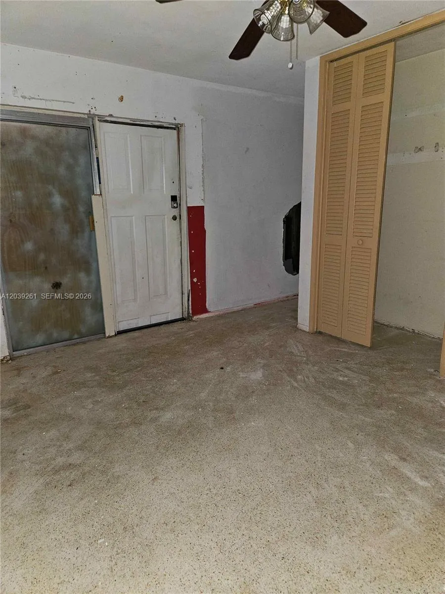 Photo 36