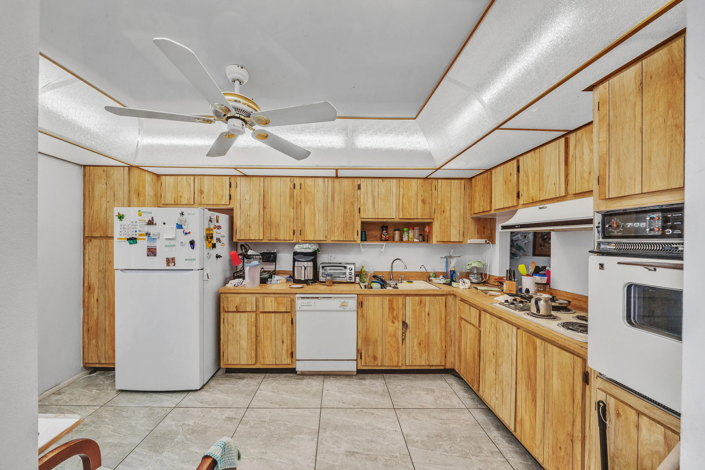 4 Kitchen (1)