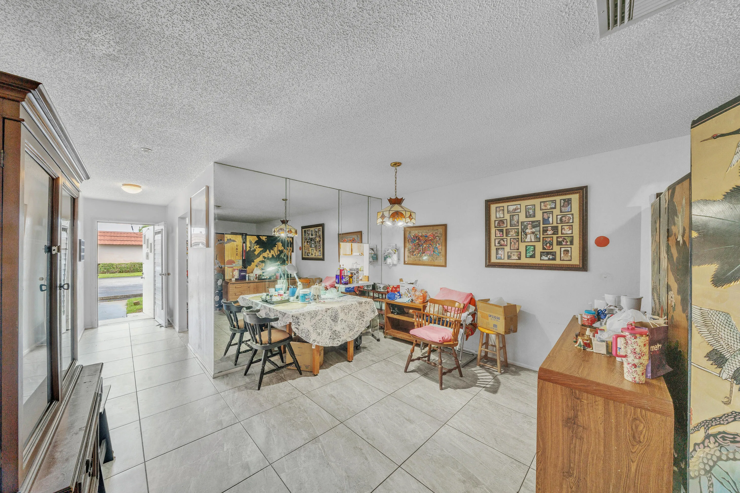 14 Living Area