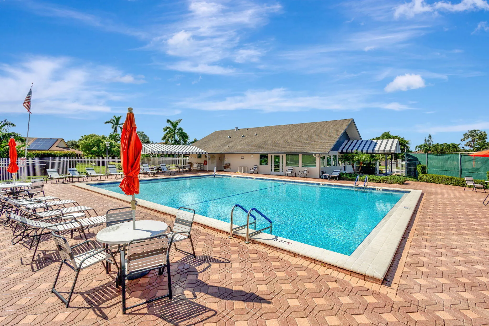 Woodlake Pool