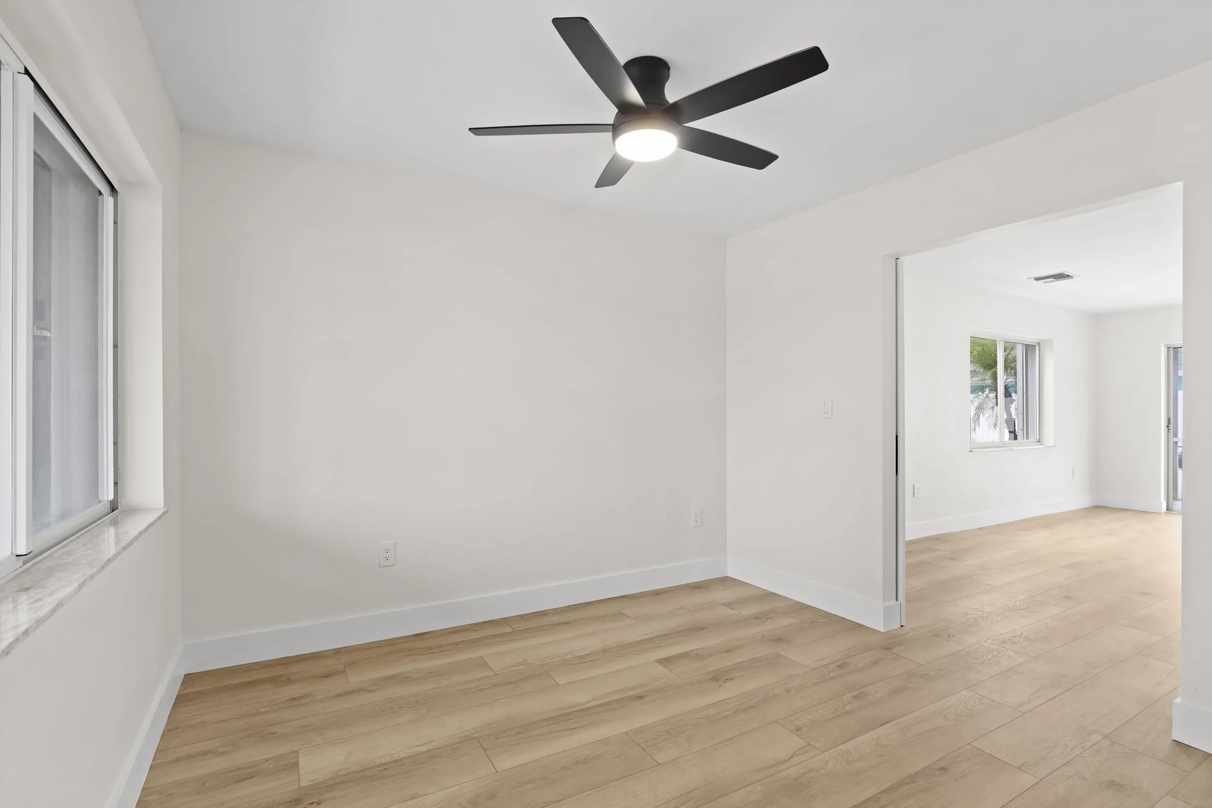 Bedroom 4 (downstairs)
