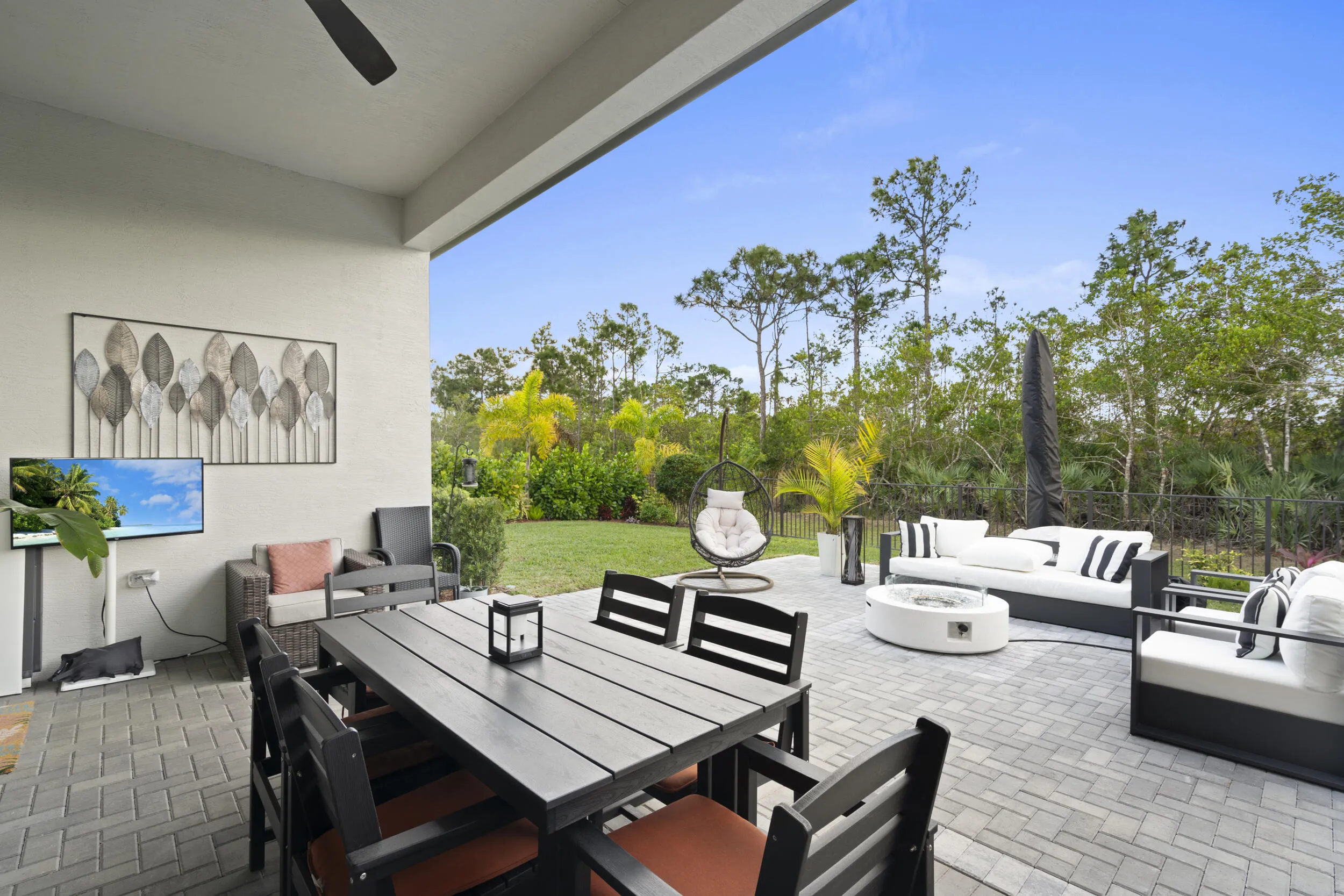 Property photo 35