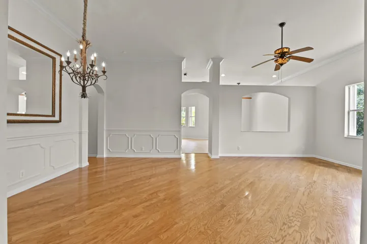 13 Living dining room 01