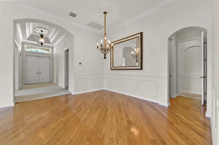 16 Dining room 04