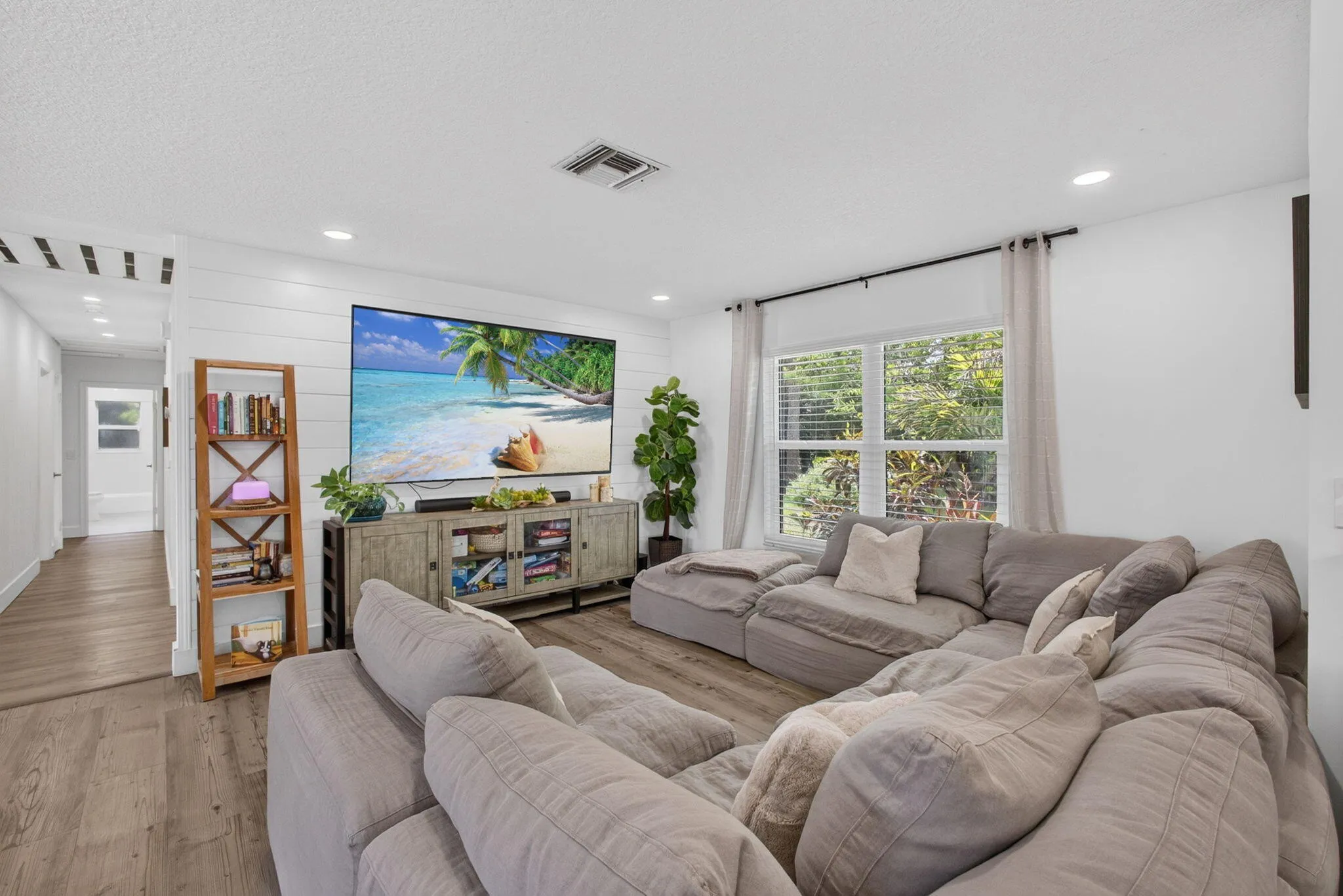 24-web-or-mls-5D1A3977