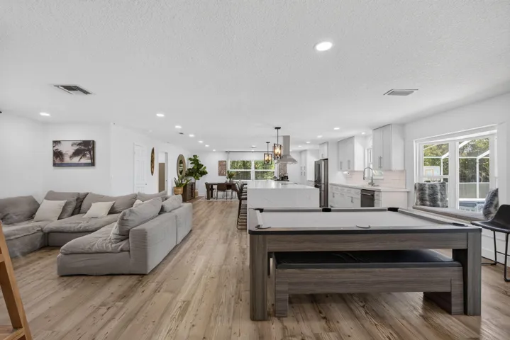 22-web-or-mls-5D1A3958