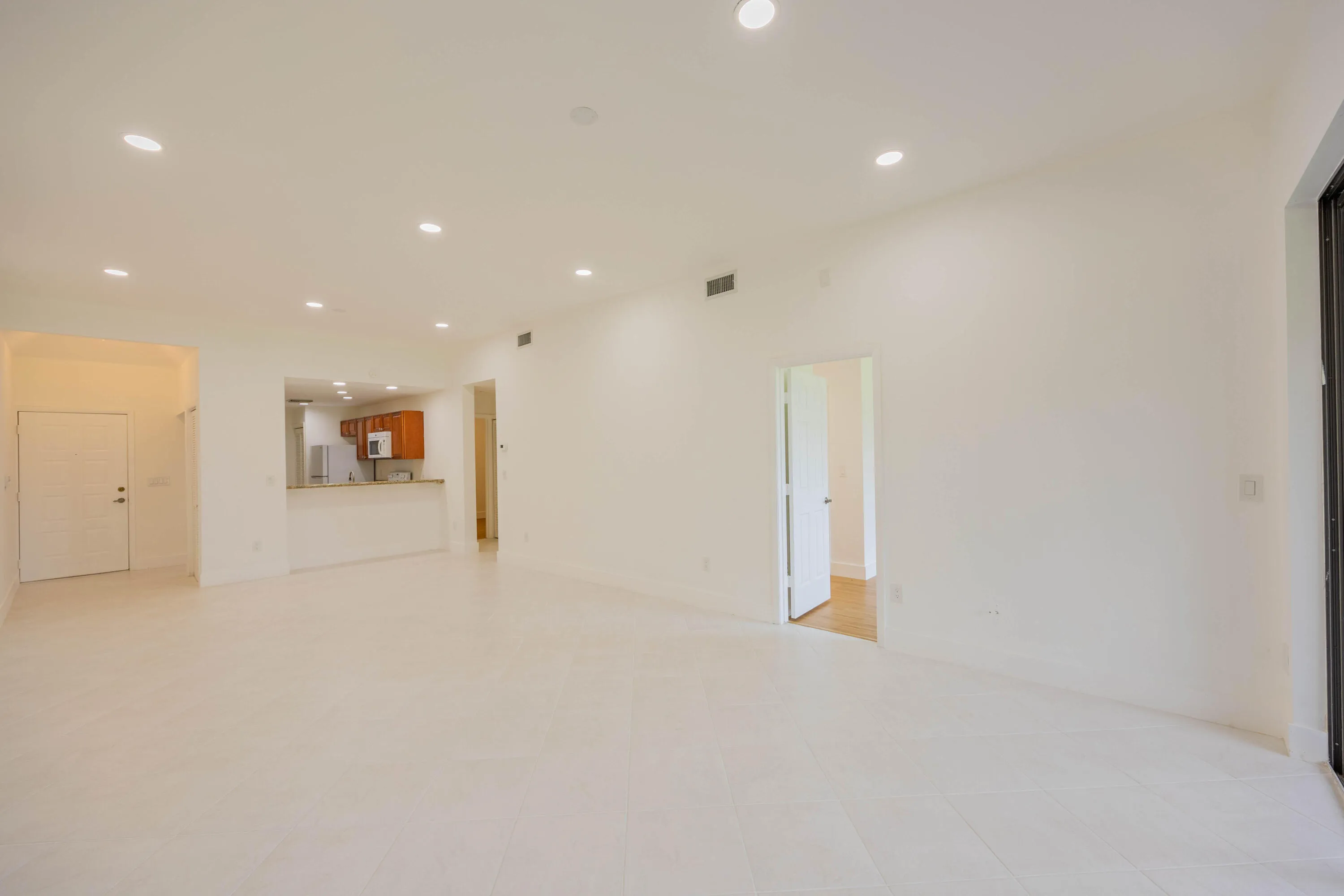 7520 La Paz Blvd # 104_Pics_34_Ruesta_06