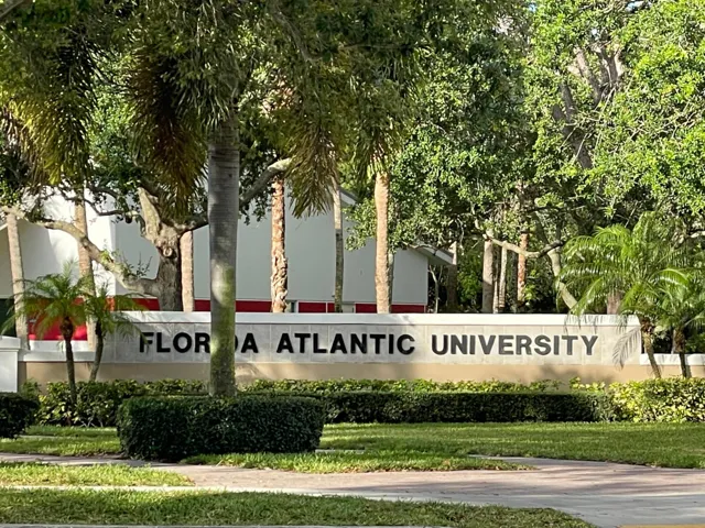 FAU