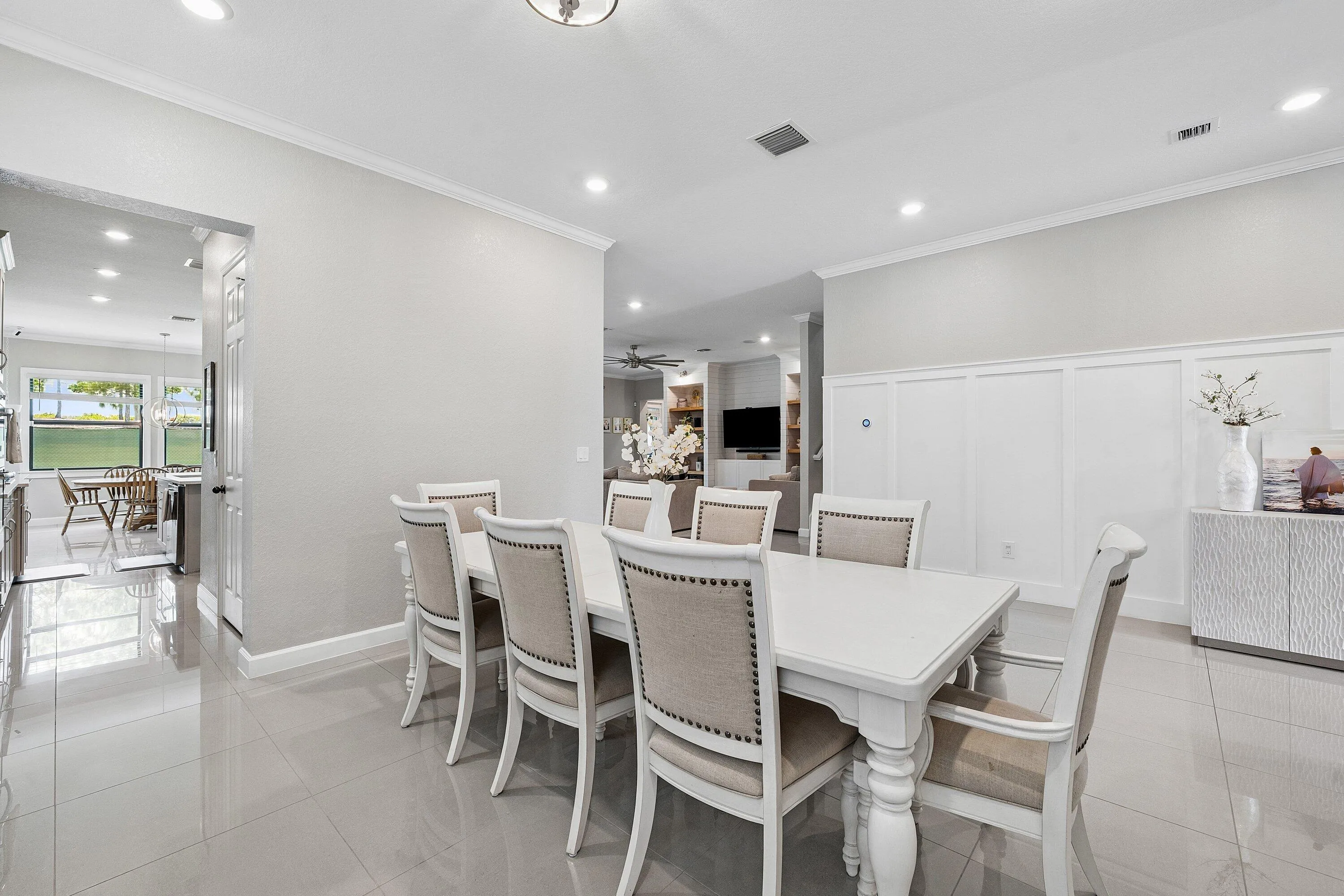 Formal Dinning Room