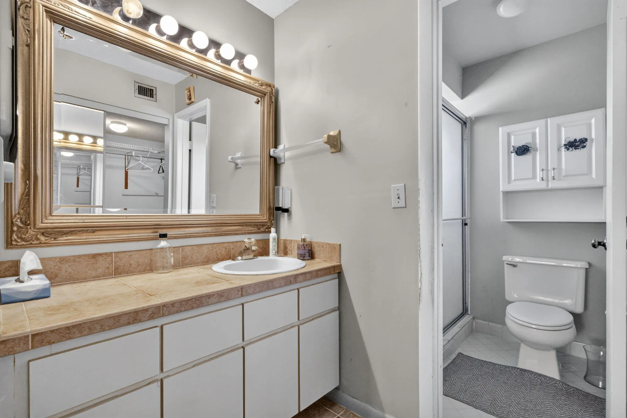 Ensuite bath