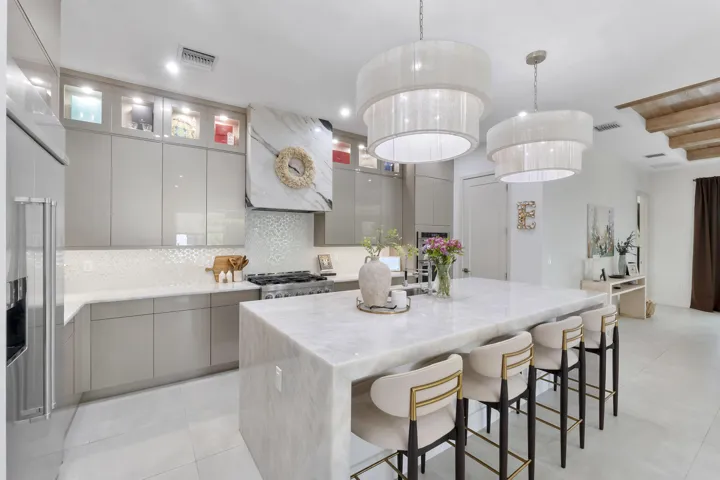 12511 Solana Bay Cir_056