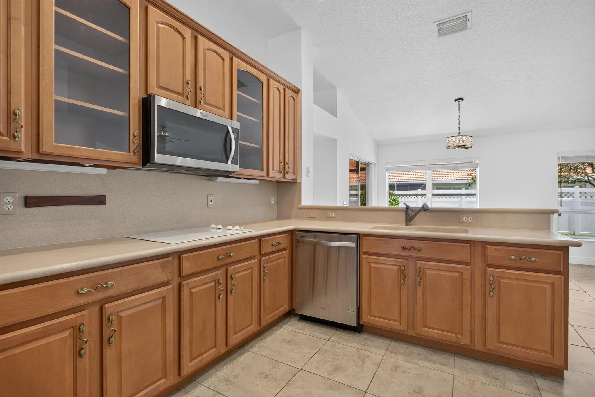 29-web-or-mls-9175-6770