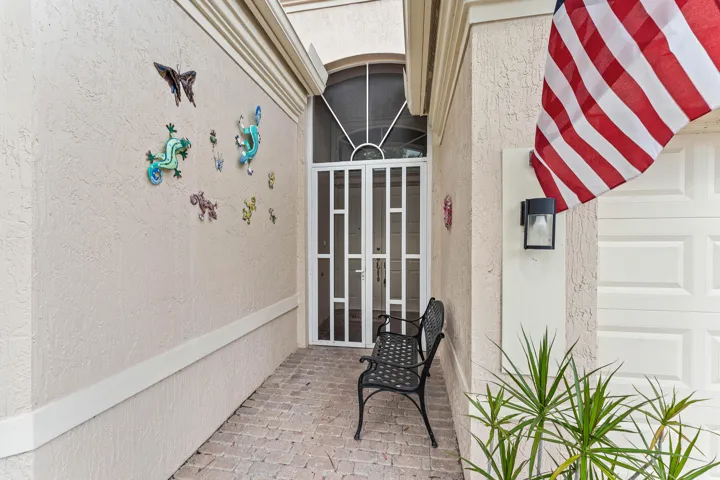 004-7188DemediciCircle-DelrayBeach-FL-33