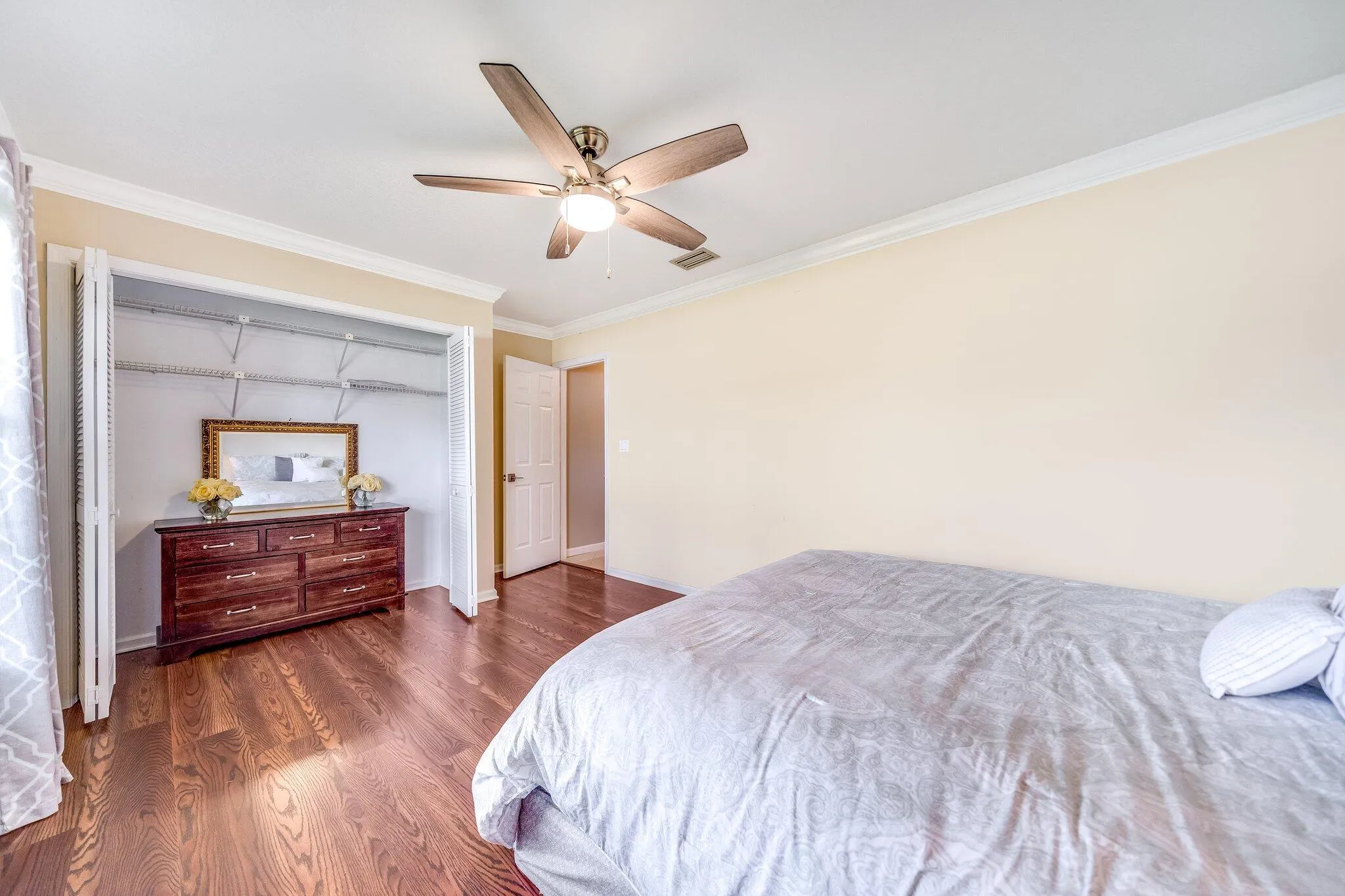 35-web-or-mls-JOY07752