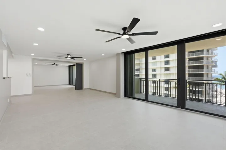 22-web-or-mls-5460_N_Ocean_Dr_Apt_6A_022