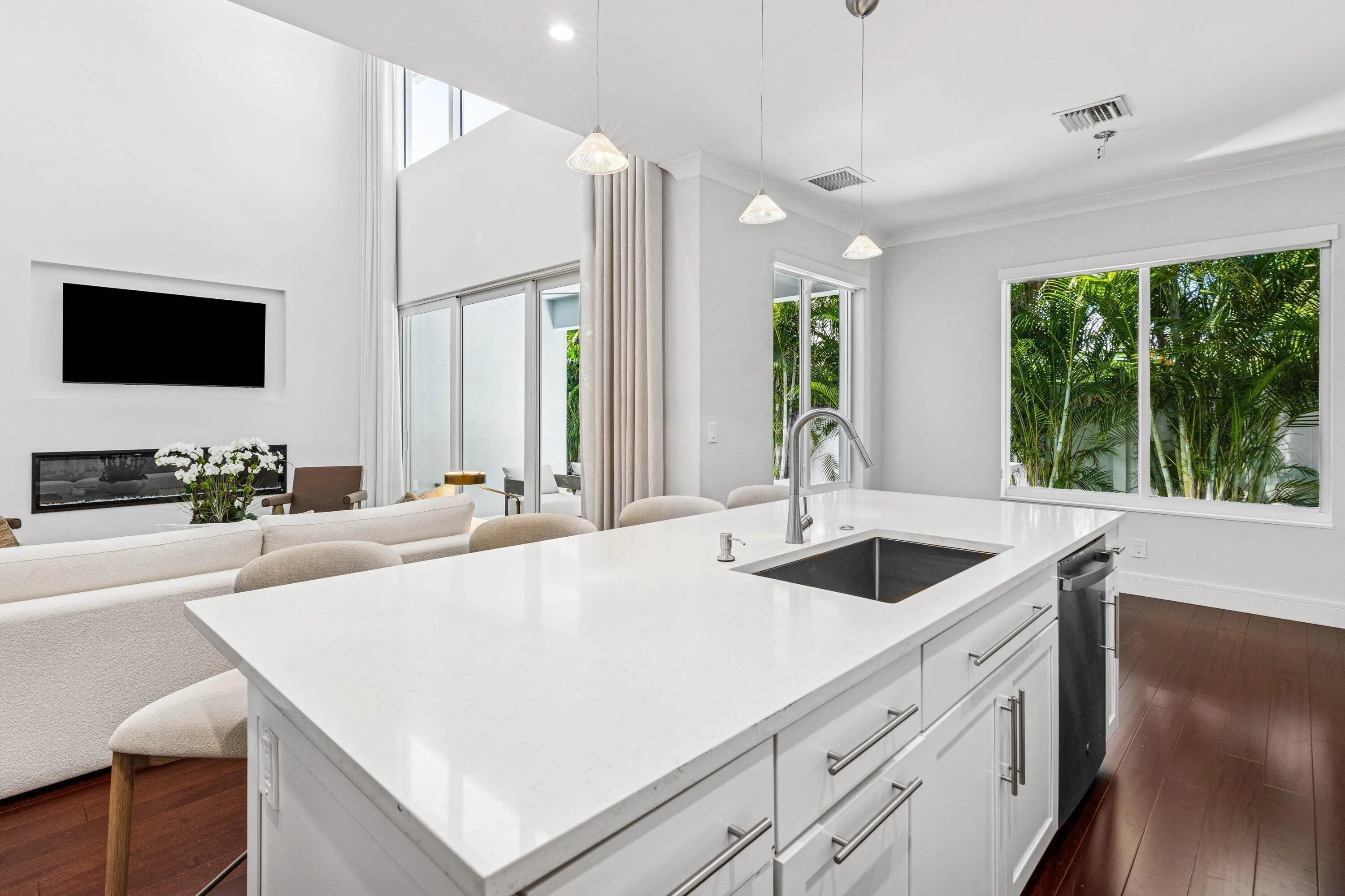 013-412Southeast4thAvenue-DelrayBeach-FL