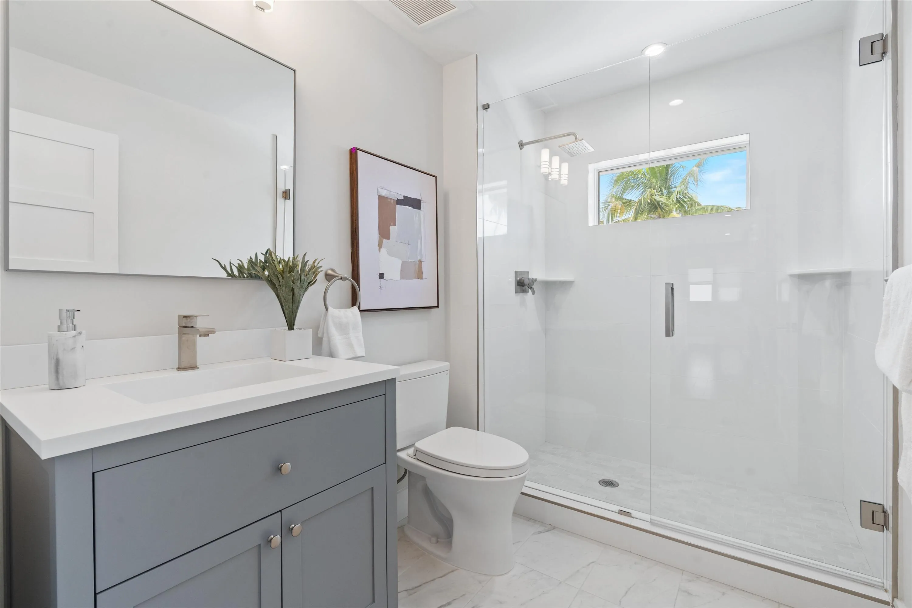 Guest Suite Bath