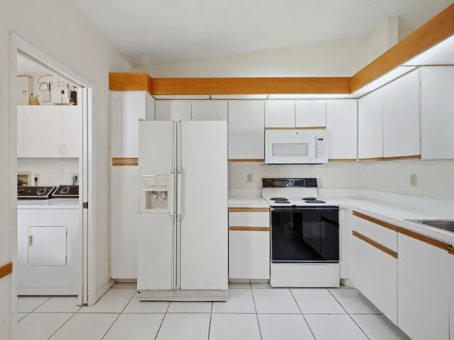 Kitchen 3