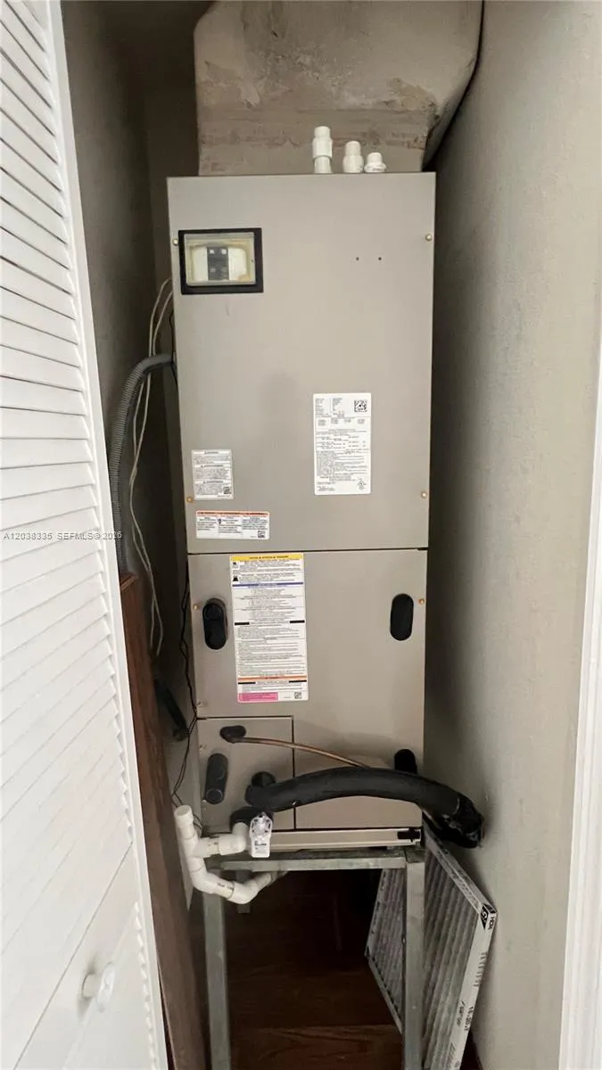 Property photo 35