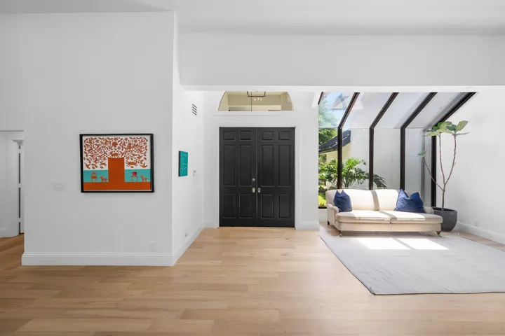 Entry way