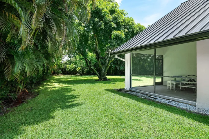 Side yard