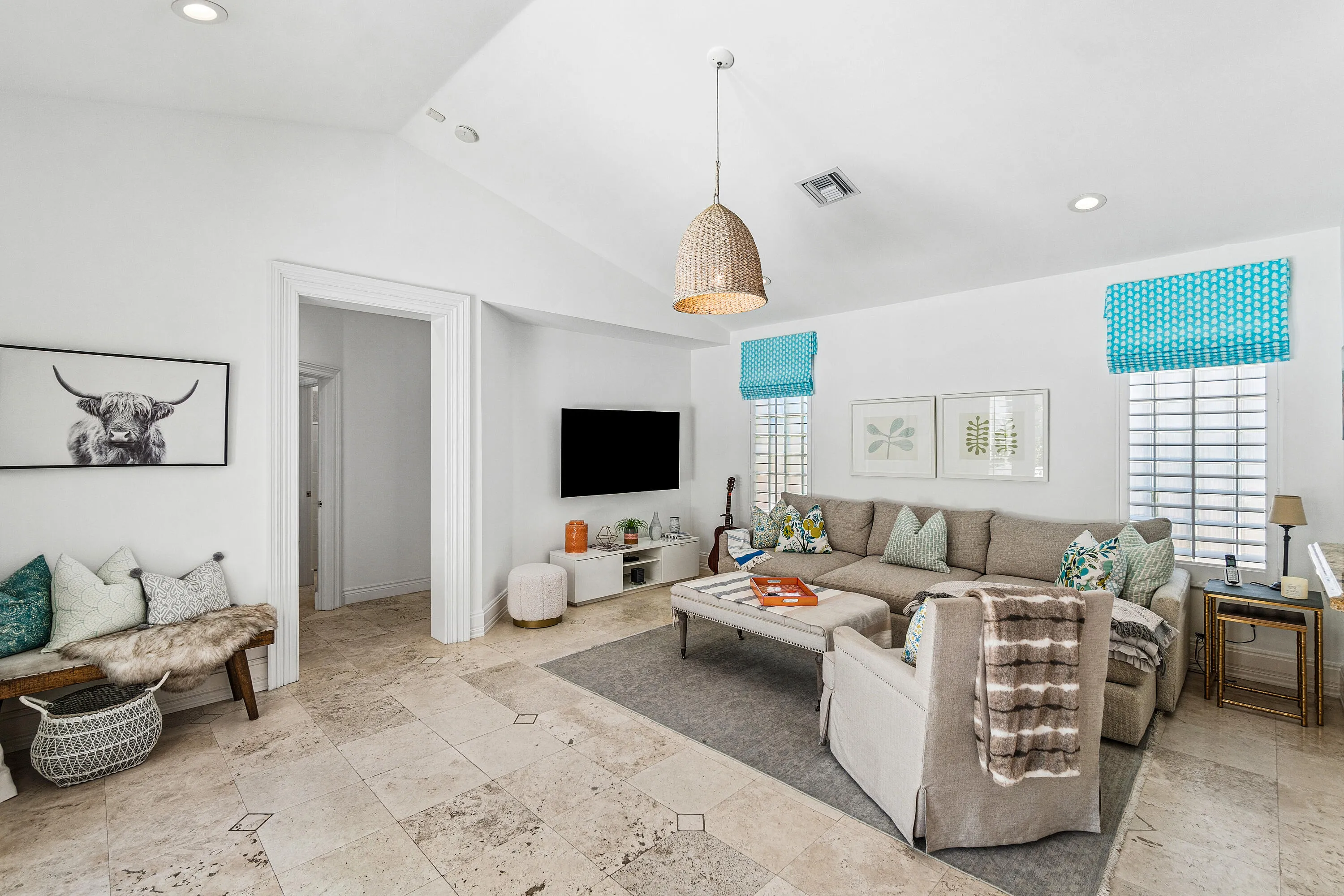 Entry family room