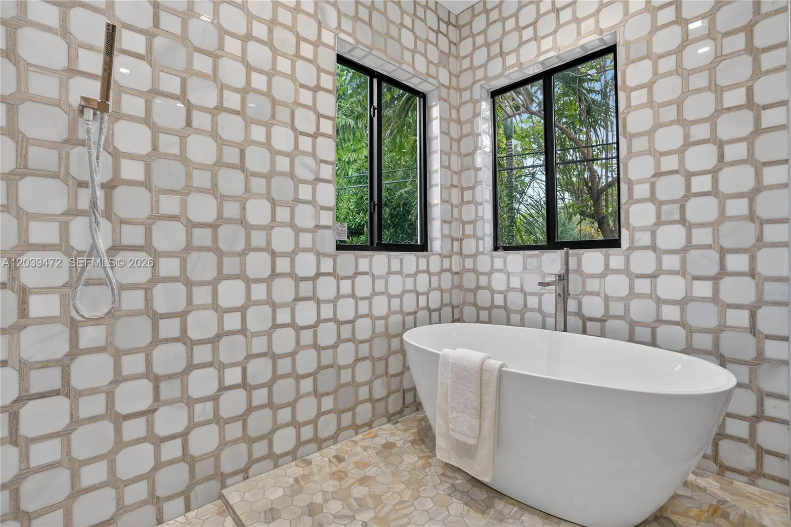 Property photo 22