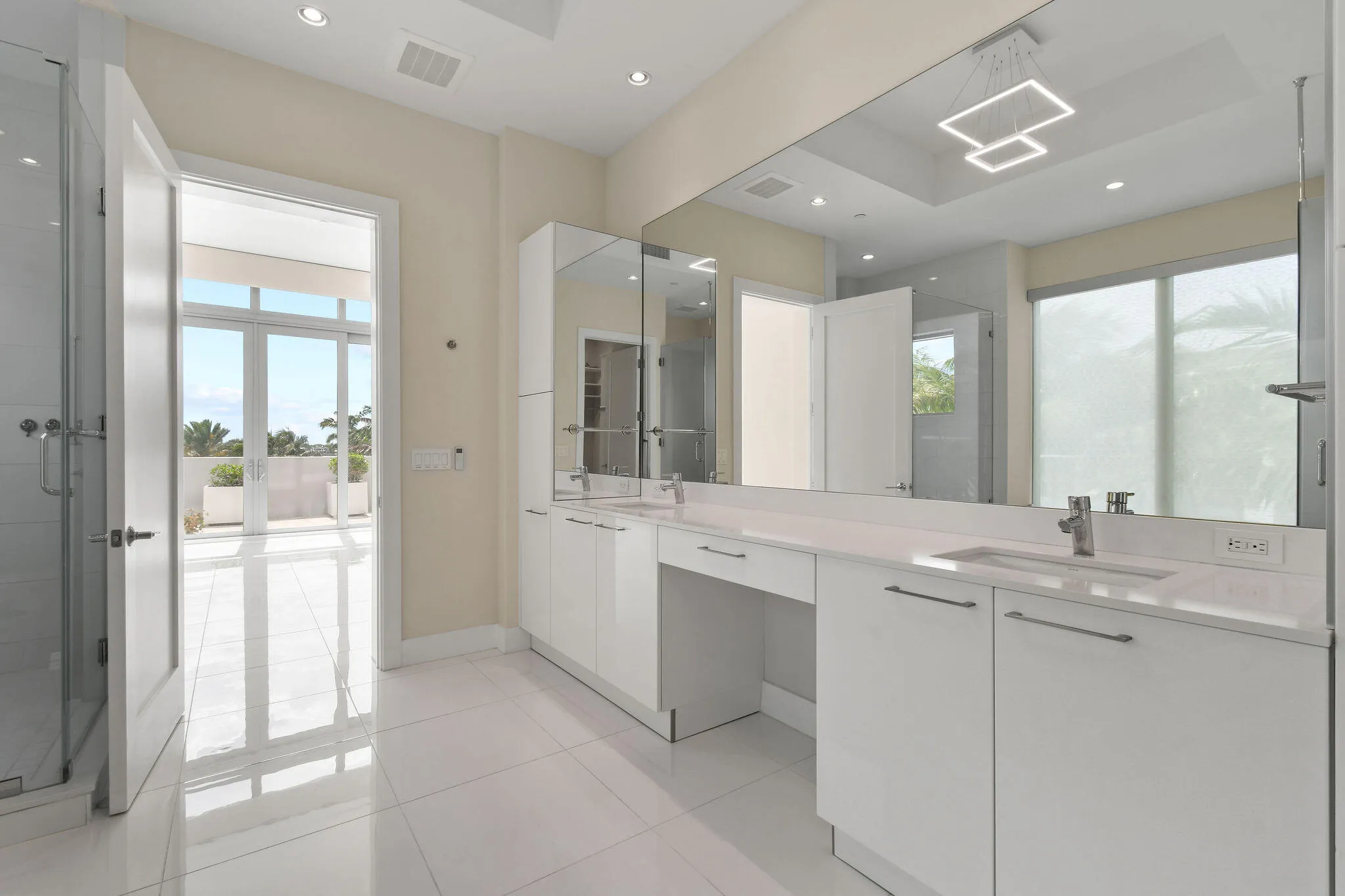 2WaterClubWay#301(32)