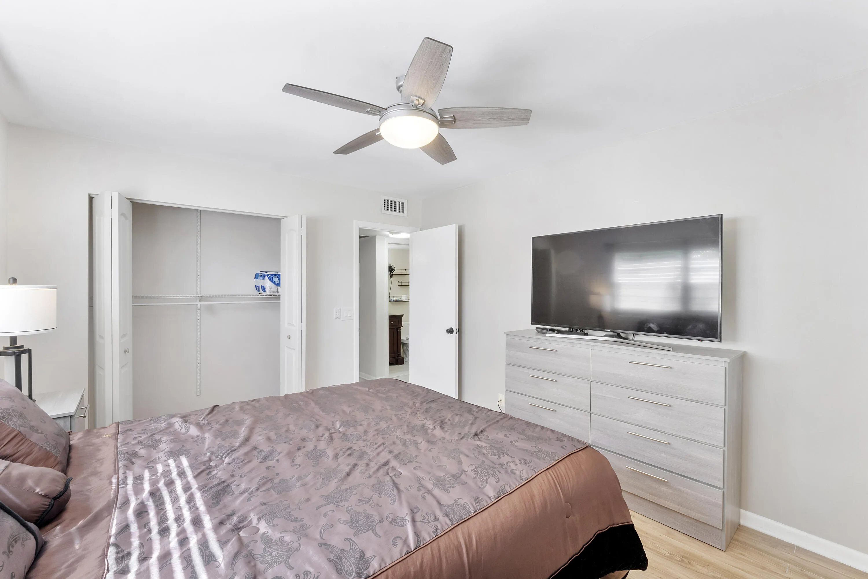 Bedroom #1