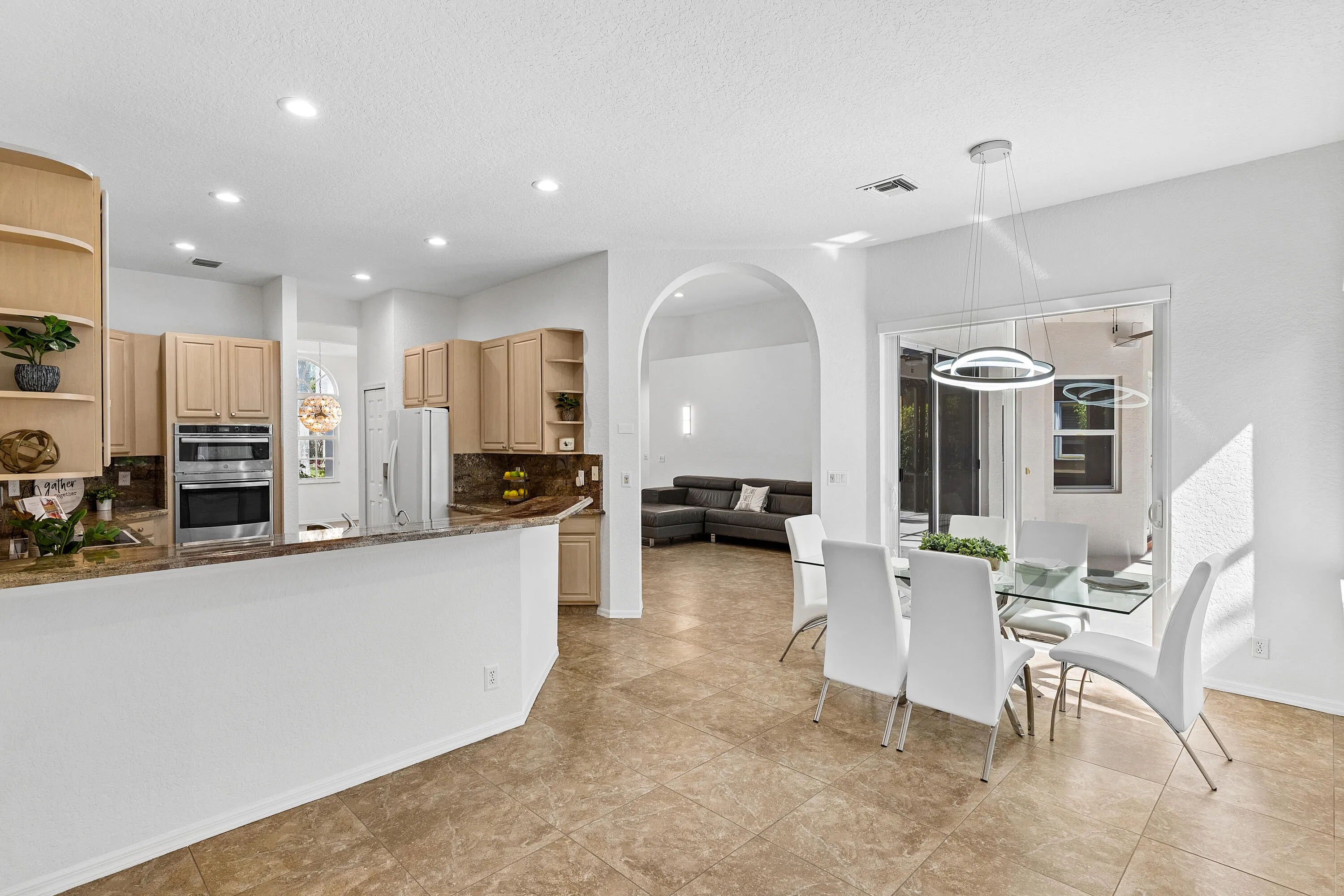 Family Room/ Breakfast Area